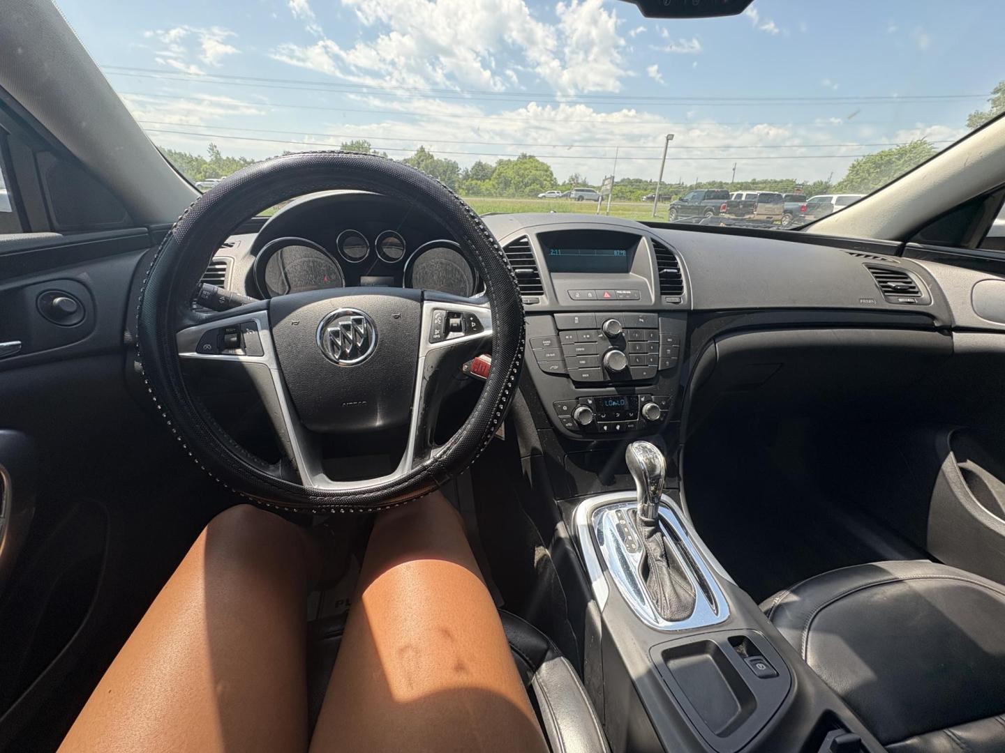 2011 Buick Regal (2G4GS5EC2B9) , located at 17255 hwy 65 NE, Ham Lake, MN, 55304, 0.000000, 0.000000 - Photo#16