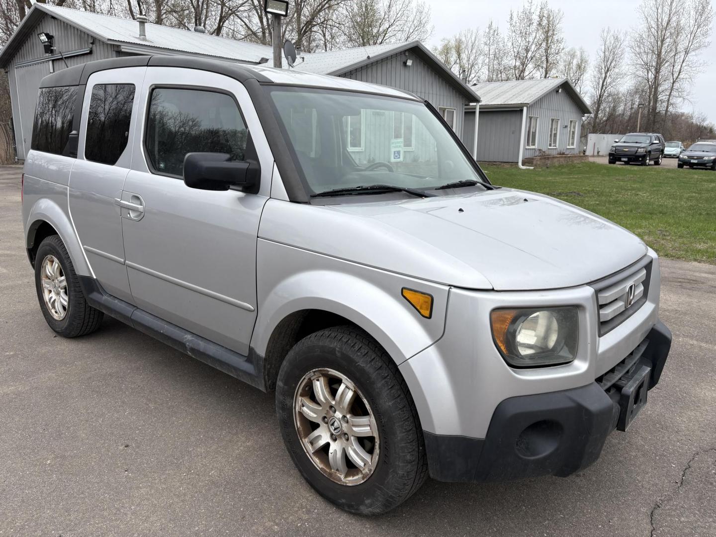 2008 Honda Element EX 2WD AT (5J6YH18798L) with an 2.4L L4 DOHC 16V engine, 5-Speed Automatic Overdrive transmission, located at 17255 hwy 65 NE, Ham Lake, MN, 55304, 0.000000, 0.000000 - Photo#6