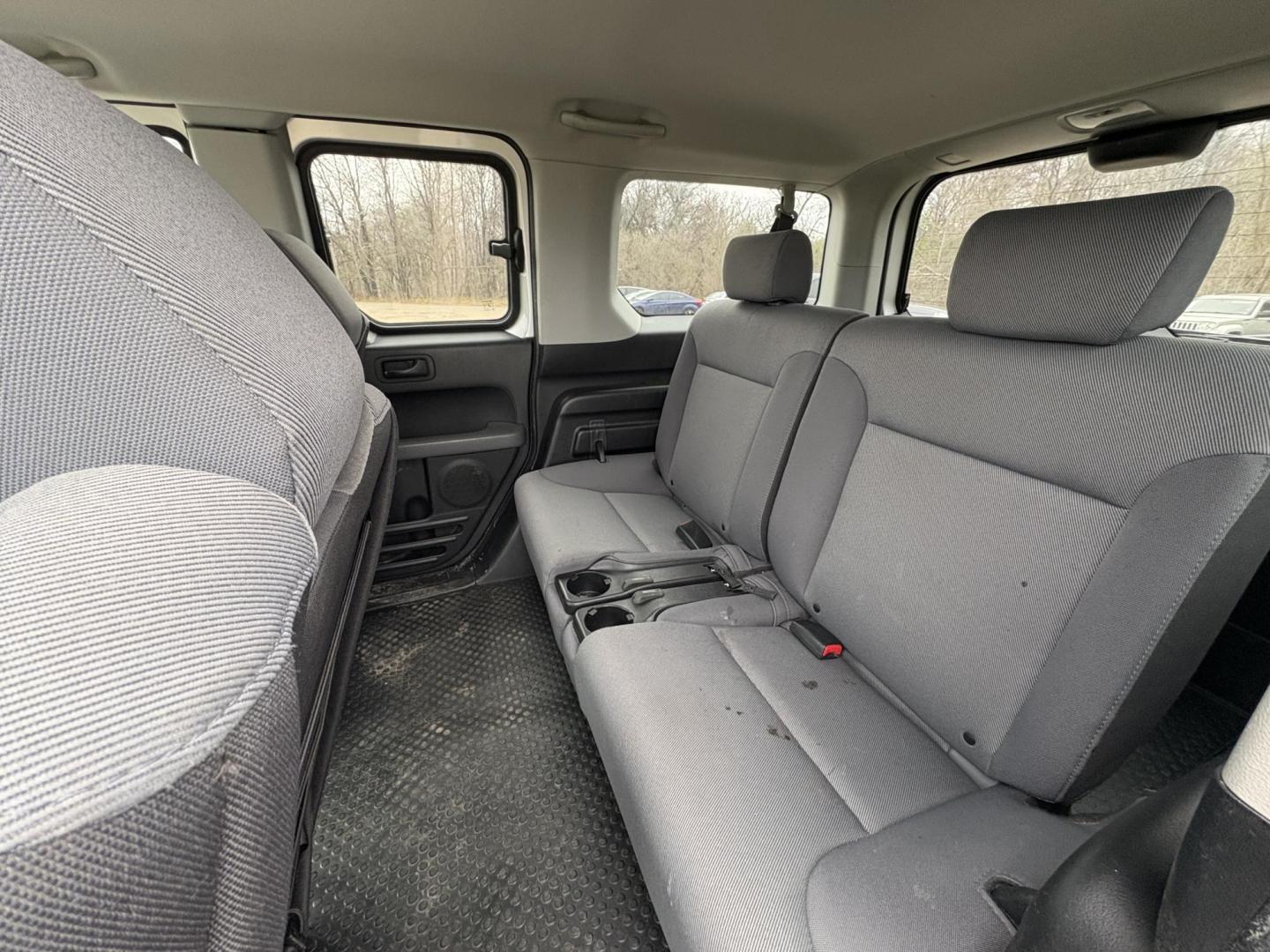2008 Honda Element EX 2WD AT (5J6YH18798L) with an 2.4L L4 DOHC 16V engine, 5-Speed Automatic Overdrive transmission, located at 17255 hwy 65 NE, Ham Lake, MN, 55304, 0.000000, 0.000000 - Photo#11