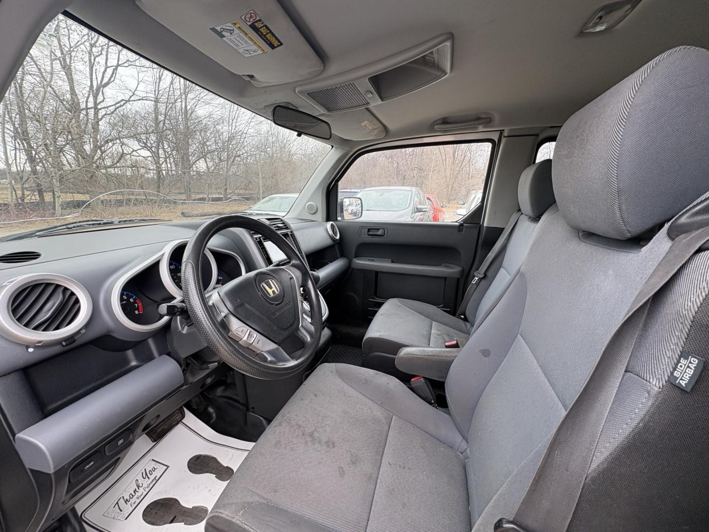 2008 Honda Element EX 2WD AT (5J6YH18798L) with an 2.4L L4 DOHC 16V engine, 5-Speed Automatic Overdrive transmission, located at 17255 hwy 65 NE, Ham Lake, MN, 55304, 0.000000, 0.000000 - Photo#9