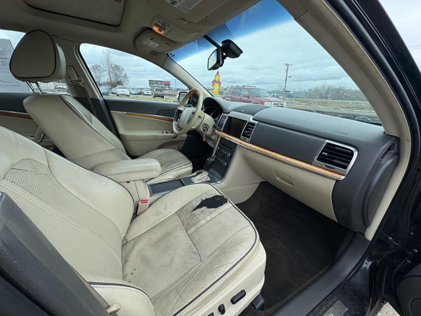 2010 Black Lincoln MKZ (3LNHL2JC7AR) , located at 17255 hwy 65 NE, Ham Lake, MN, 55304, 0.000000, 0.000000 - Photo#15