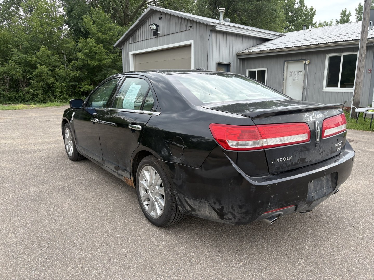 2010 Black Lincoln MKZ (3LNHL2JC7AR) , located at 17255 hwy 65 NE, Ham Lake, MN, 55304, 0.000000, 0.000000- Photo#2
