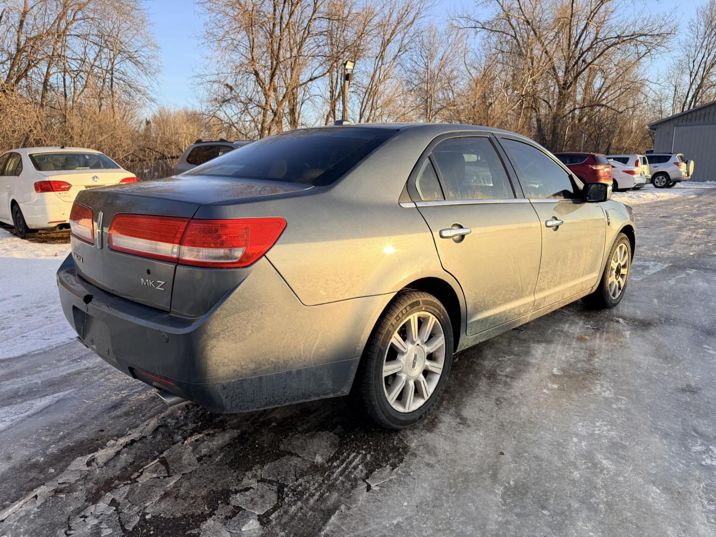 2012 Lincoln MKZ (3LNHL2GCXCR) , located at 17255 hwy 65 NE, Ham Lake, MN, 55304, 0.000000, 0.000000 - Photo#4