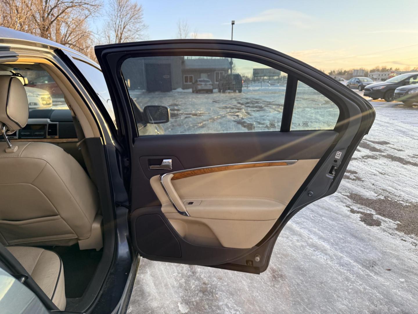 2012 Lincoln MKZ (3LNHL2GCXCR) , located at 17255 hwy 65 NE, Ham Lake, MN, 55304, 0.000000, 0.000000 - Photo#12