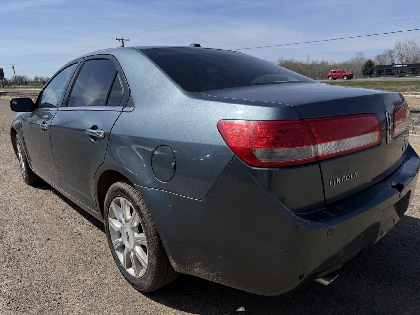 2012 Lincoln MKZ (3LNHL2GCXCR) , located at 17255 hwy 65 NE, Ham Lake, MN, 55304, 0.000000, 0.000000 - Photo#2
