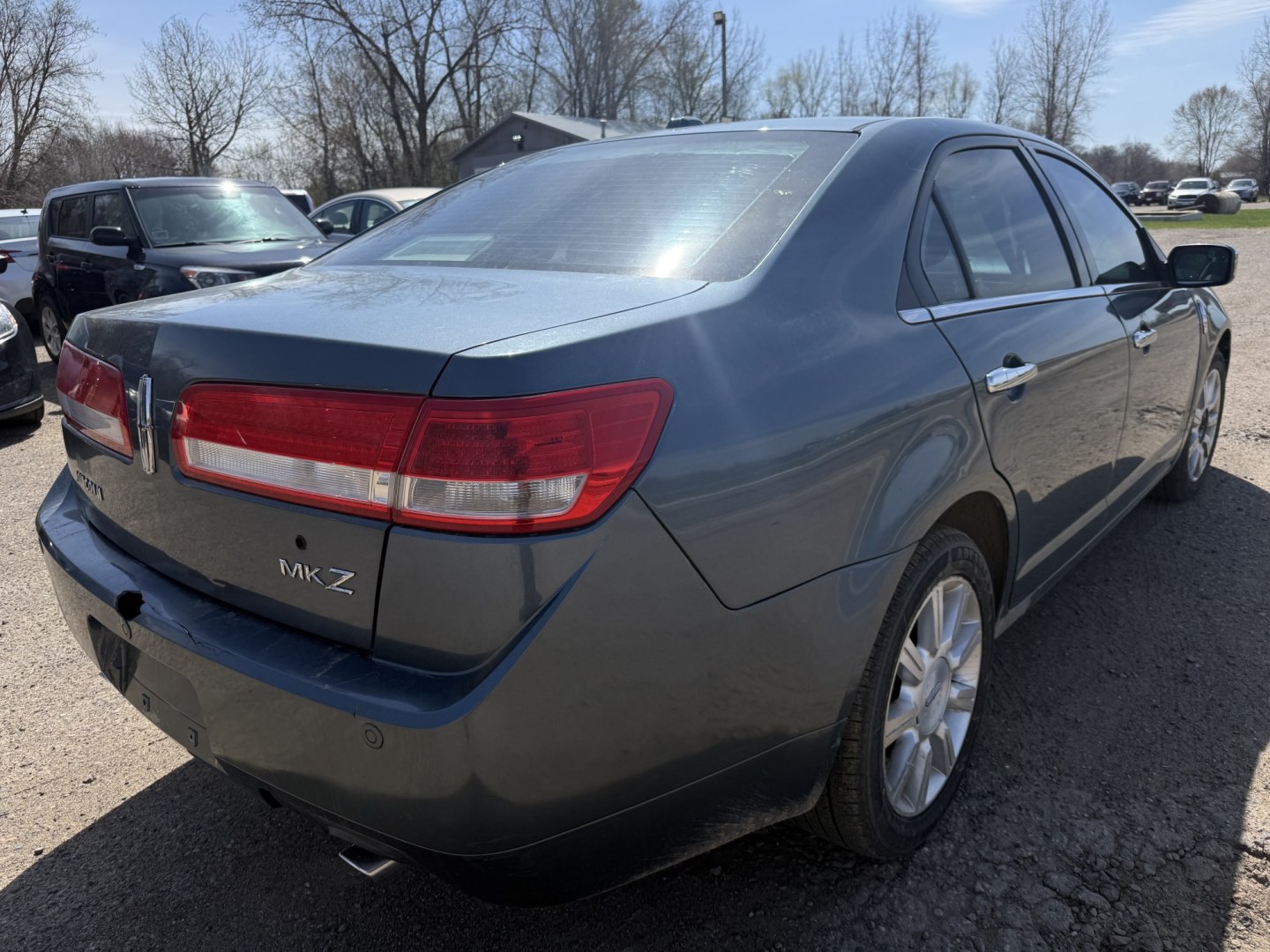 2012 Lincoln MKZ (3LNHL2GCXCR) , located at 17255 hwy 65 NE, Ham Lake, MN, 55304, 0.000000, 0.000000 - Photo#4