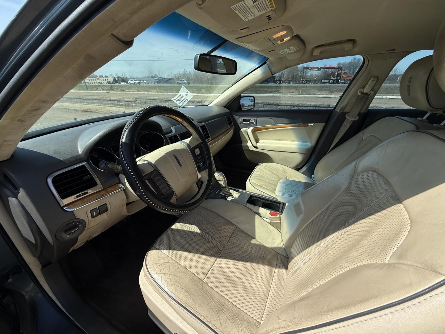 2012 Lincoln MKZ (3LNHL2GCXCR) , located at 17255 hwy 65 NE, Ham Lake, MN, 55304, 0.000000, 0.000000- Photo#9