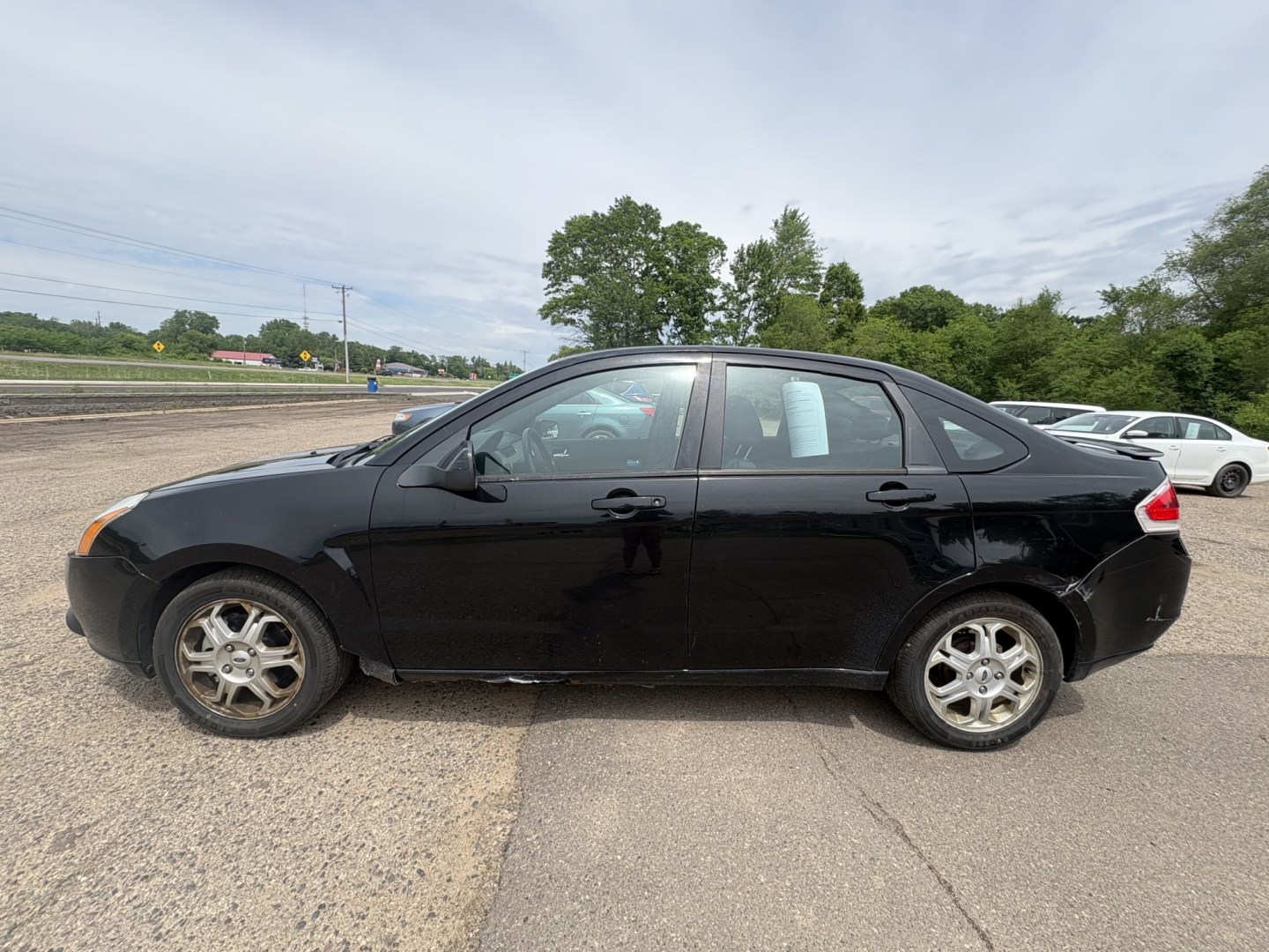2009 Ford Focus (1FAHP36N09W) , located at 17255 hwy 65 NE, Ham Lake, MN, 55304, 0.000000, 0.000000 - Photo#1