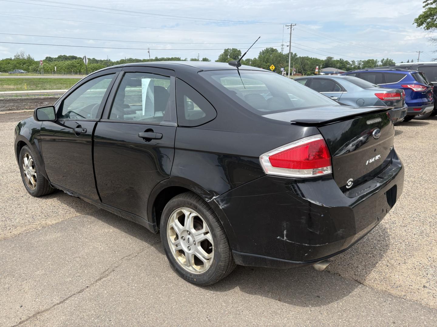 2009 Ford Focus (1FAHP36N09W) , located at 17255 hwy 65 NE, Ham Lake, MN, 55304, 0.000000, 0.000000- Photo#2