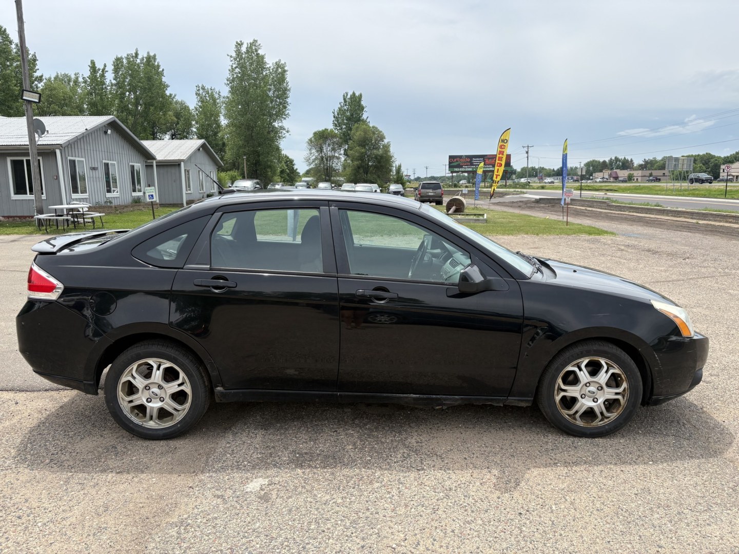 2009 Ford Focus (1FAHP36N09W) , located at 17255 hwy 65 NE, Ham Lake, MN, 55304, 0.000000, 0.000000 - Photo#5