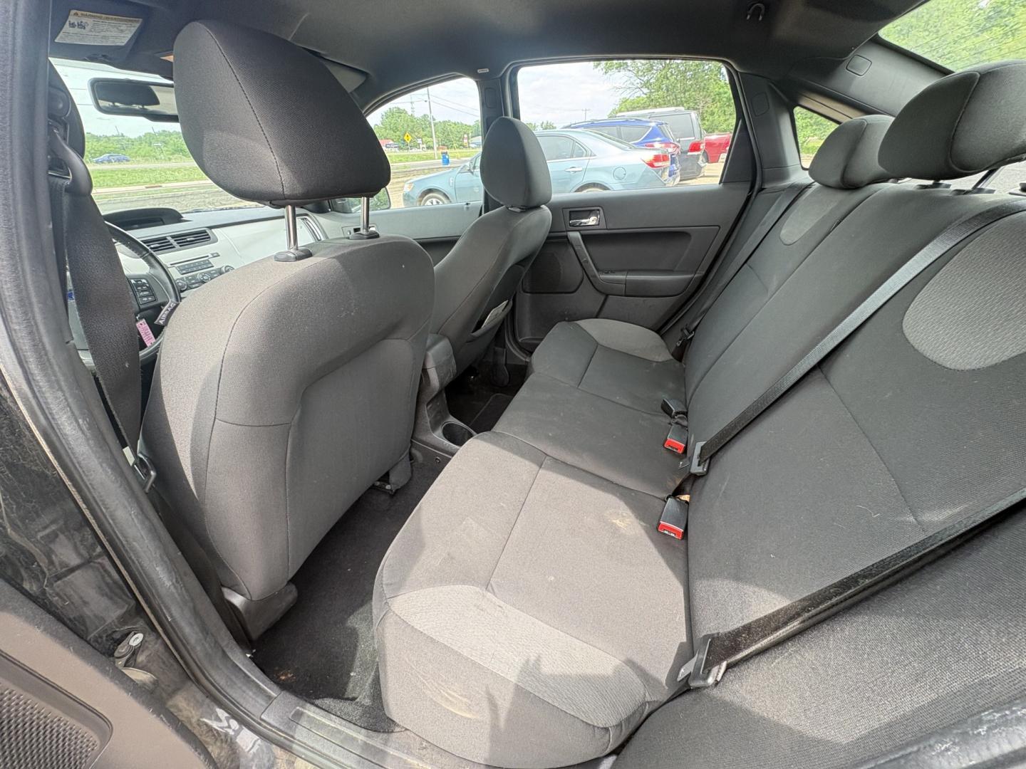 2009 Ford Focus (1FAHP36N09W) , located at 17255 hwy 65 NE, Ham Lake, MN, 55304, 0.000000, 0.000000- Photo#11