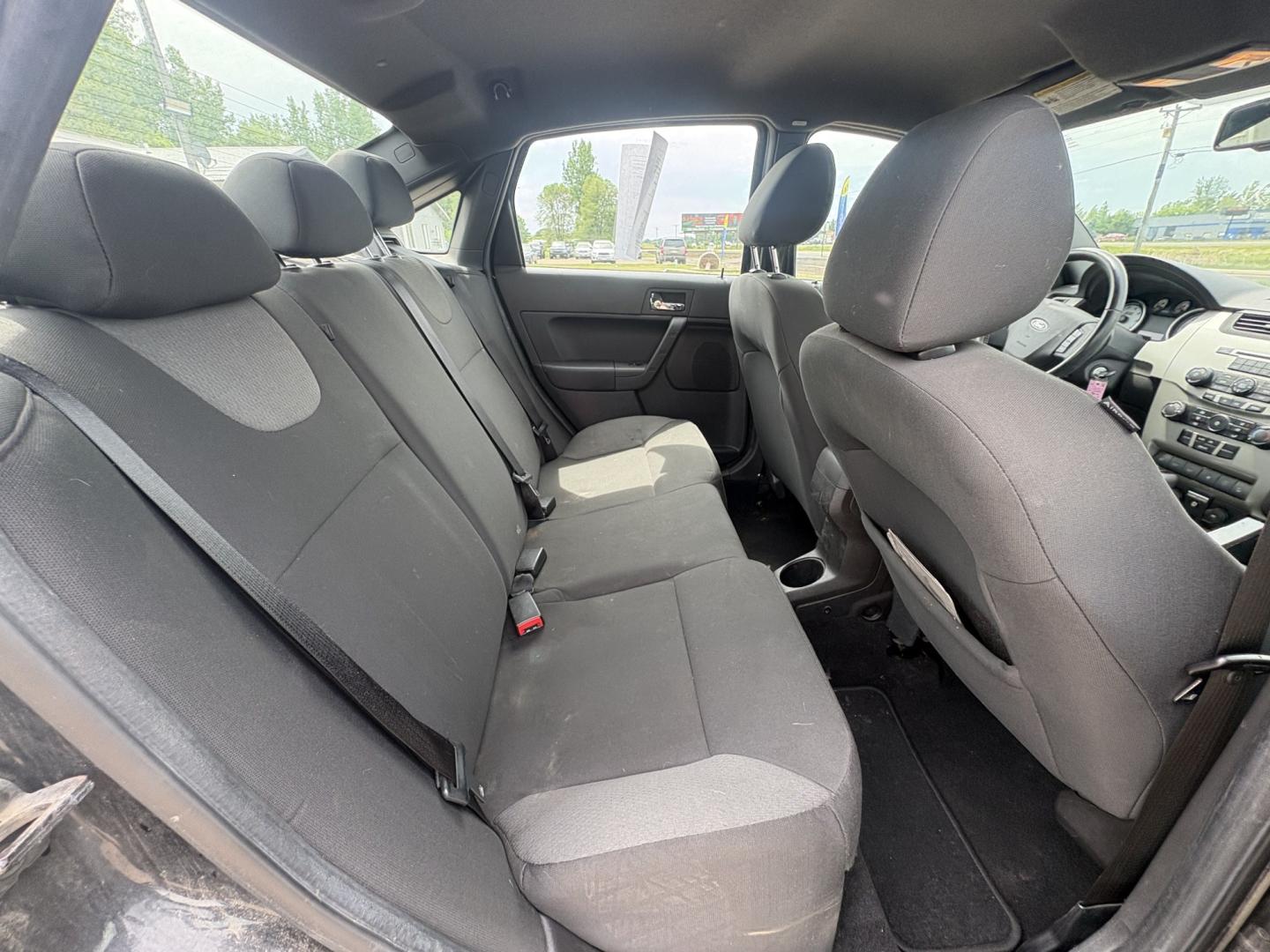2009 Ford Focus (1FAHP36N09W) , located at 17255 hwy 65 NE, Ham Lake, MN, 55304, 0.000000, 0.000000- Photo#13