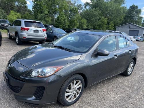 2012 Mazda MAZDA3 i Touring 4-Door