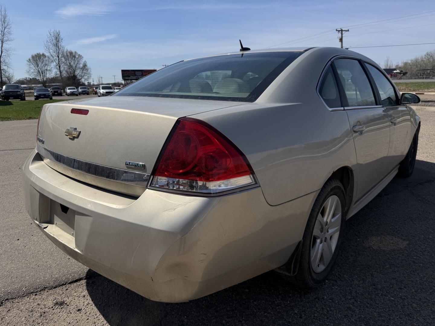 2011 Chevrolet Impala (2G1WA5EK1B1) , located at 17255 hwy 65 NE, Ham Lake, MN, 55304, 0.000000, 0.000000 - Photo#4