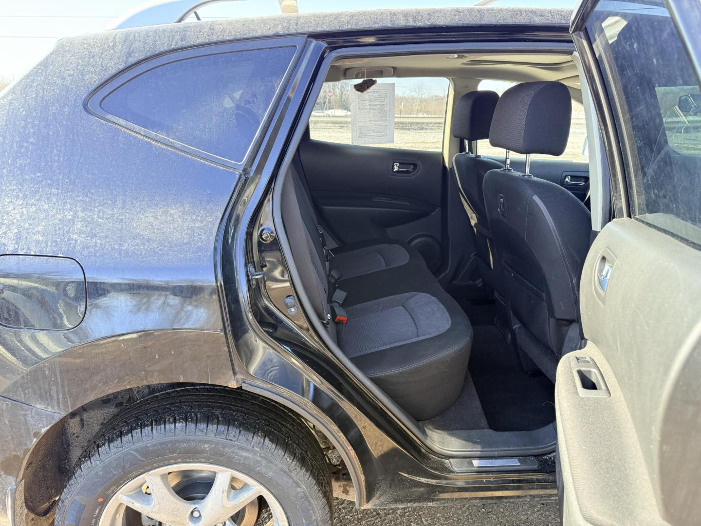 2009 Nissan Rogue S 2WD (JN8AS58T49W) with an 2.5L L4 DOHC 16V engine, CVT transmission, located at 17255 hwy 65 NE, Ham Lake, MN, 55304, 0.000000, 0.000000 - Photo#13