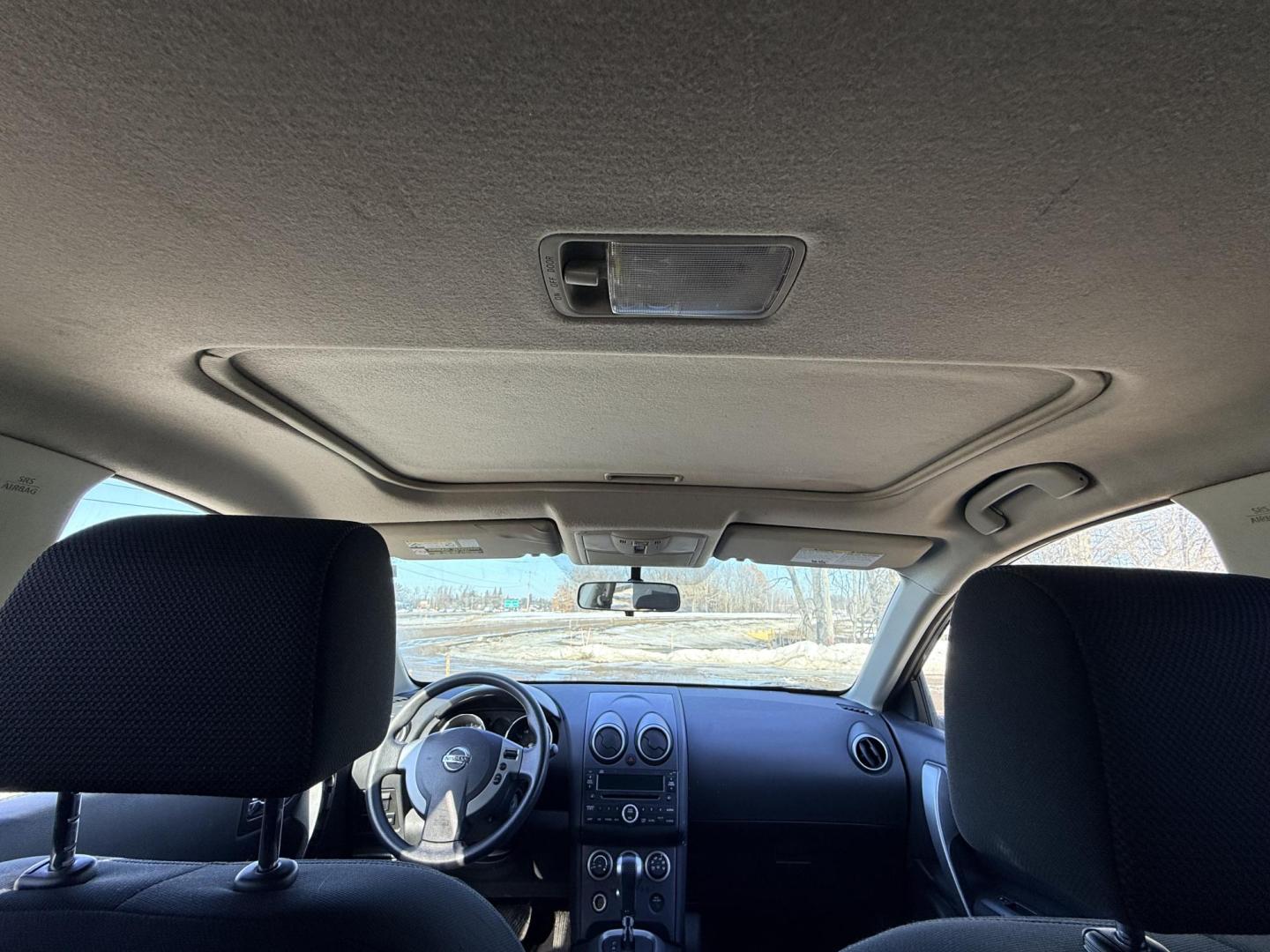 2009 Nissan Rogue S 2WD (JN8AS58T49W) with an 2.5L L4 DOHC 16V engine, CVT transmission, located at 17255 hwy 65 NE, Ham Lake, MN, 55304, 0.000000, 0.000000 - Photo#17