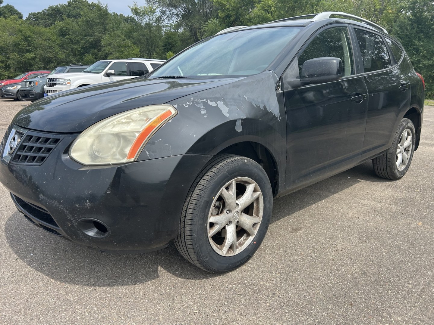 2009 Nissan Rogue S 2WD (JN8AS58T49W) with an 2.5L L4 DOHC 16V engine, CVT transmission, located at 17255 hwy 65 NE, Ham Lake, MN, 55304, 0.000000, 0.000000- Photo#2