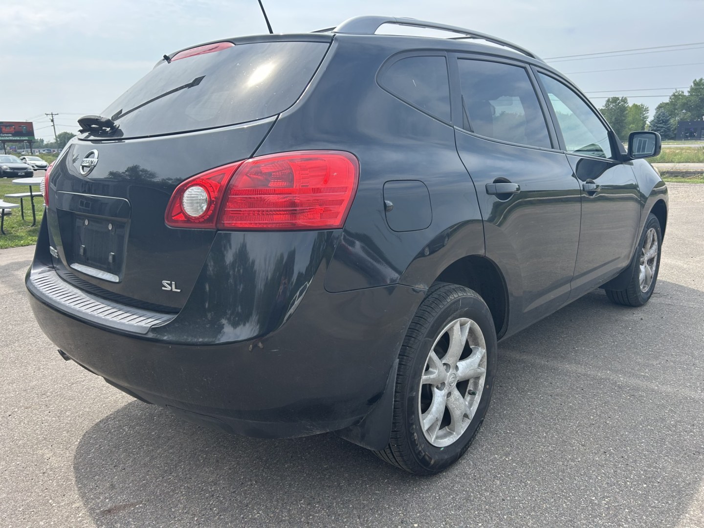 2009 Nissan Rogue S 2WD (JN8AS58T49W) with an 2.5L L4 DOHC 16V engine, CVT transmission, located at 17255 hwy 65 NE, Ham Lake, MN, 55304, 0.000000, 0.000000- Photo#6
