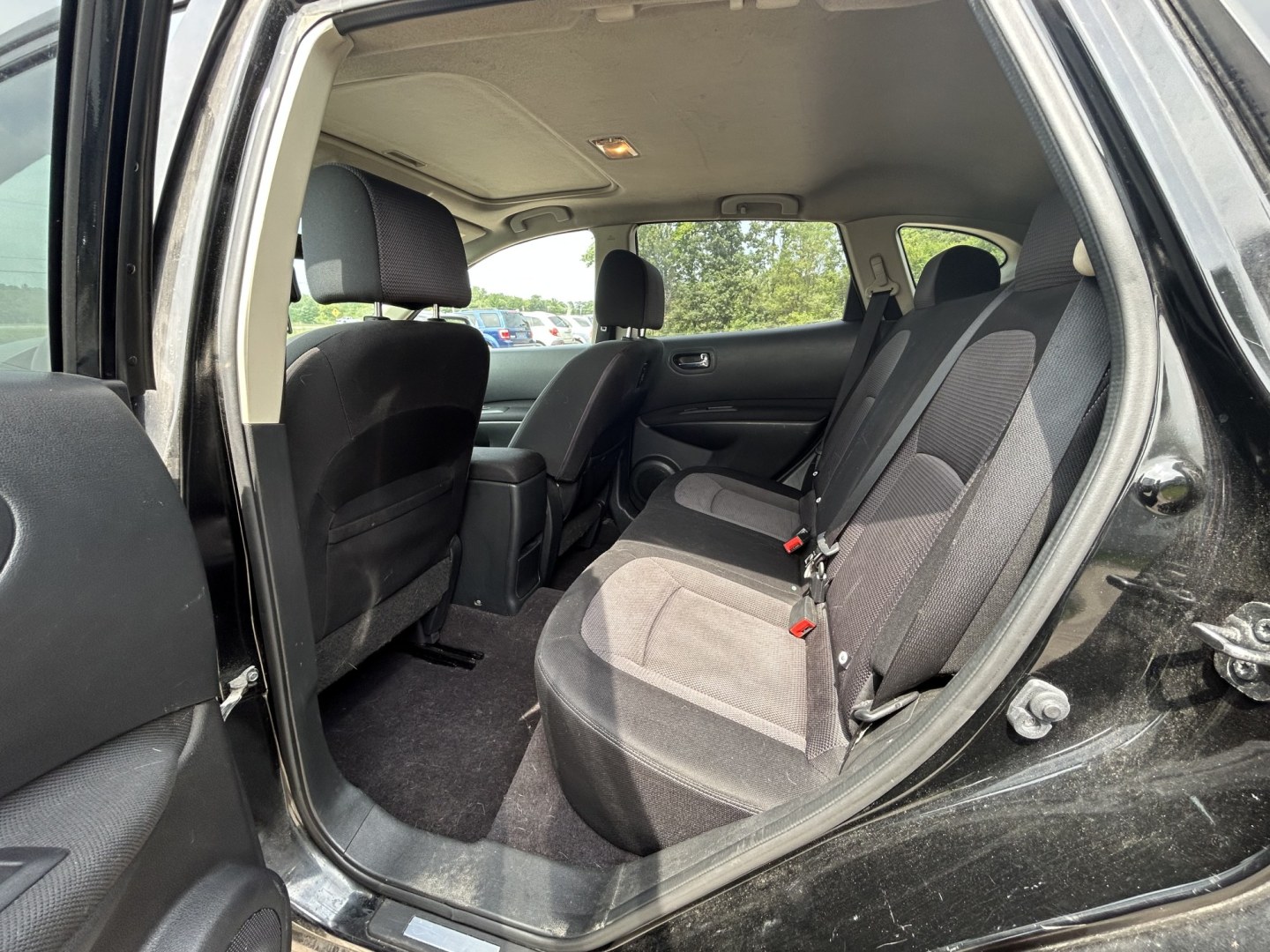 2009 Nissan Rogue S 2WD (JN8AS58T49W) with an 2.5L L4 DOHC 16V engine, CVT transmission, located at 17255 hwy 65 NE, Ham Lake, MN, 55304, 0.000000, 0.000000- Photo#11
