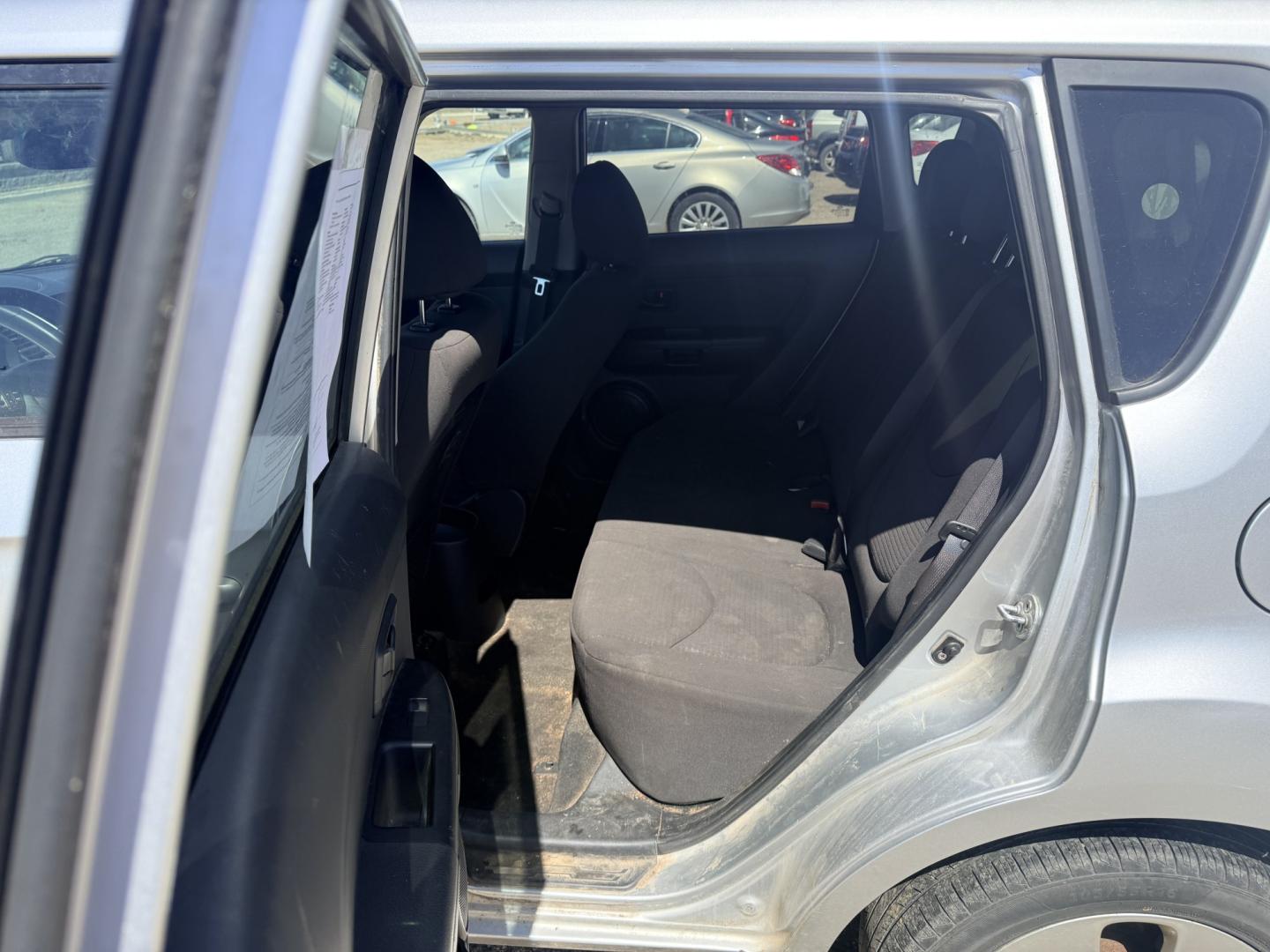 2013 Kia Soul Base (KNDJT2A58D7) with an 1.6L L4 DOHC 16V engine, Automatic transmission, located at 17255 hwy 65 NE, Ham Lake, MN, 55304, 0.000000, 0.000000 - Photo#11