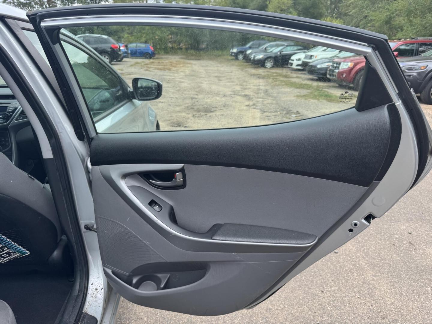 2014 Hyundai Elantra (5NPDH4AE7EH) , located at 17255 hwy 65 NE, Ham Lake, MN, 55304, 0.000000, 0.000000 - Photo#12