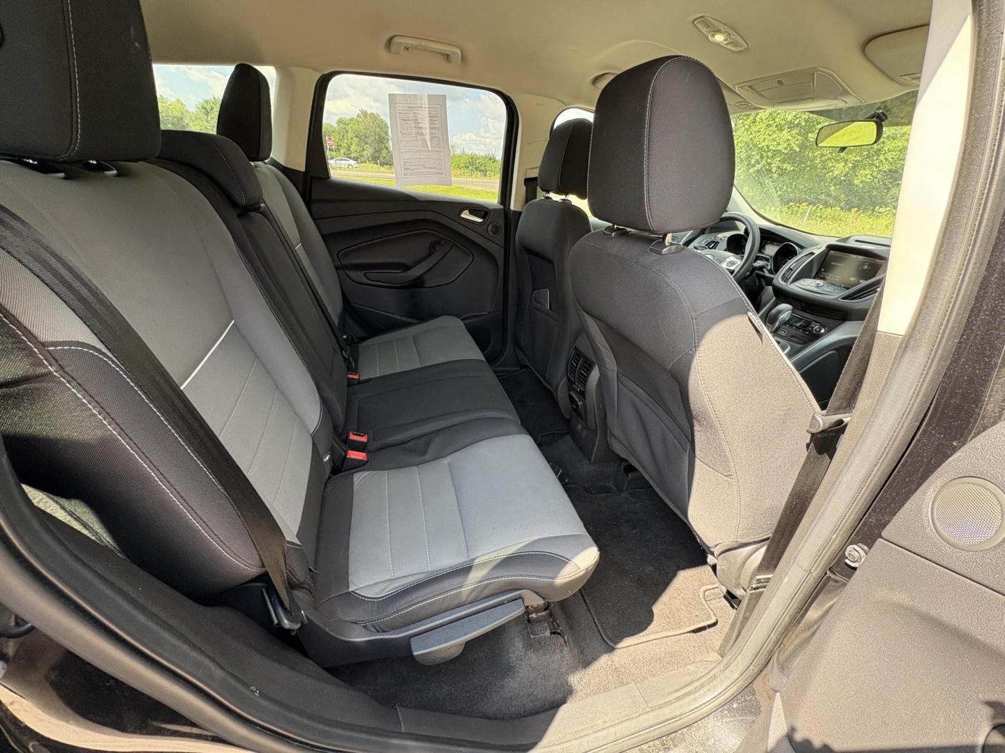2014 Ford Escape SE FWD (1FMCU0GXXEU) with an 1.6L L4 DOHC 16V engine, 6-Speed Automatic transmission, located at 17255 hwy 65 NE, Ham Lake, MN, 55304, 0.000000, 0.000000 - Photo#13