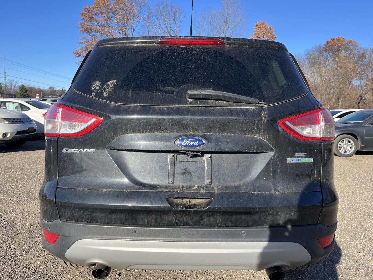 2014 Ford Escape SE FWD (1FMCU0GXXEU) with an 1.6L L4 DOHC 16V engine, 6-Speed Automatic transmission, located at 17255 hwy 65 NE, Ham Lake, MN, 55304, 0.000000, 0.000000 - Photo#3