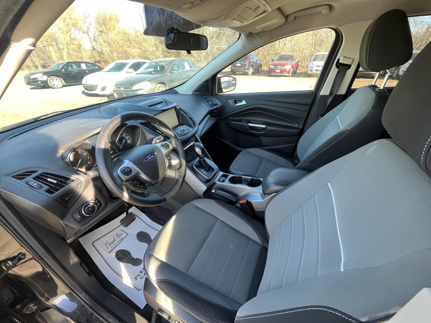 2014 Ford Escape SE FWD (1FMCU0GXXEU) with an 1.6L L4 DOHC 16V engine, 6-Speed Automatic transmission, located at 17255 hwy 65 NE, Ham Lake, MN, 55304, 0.000000, 0.000000 - Photo#9
