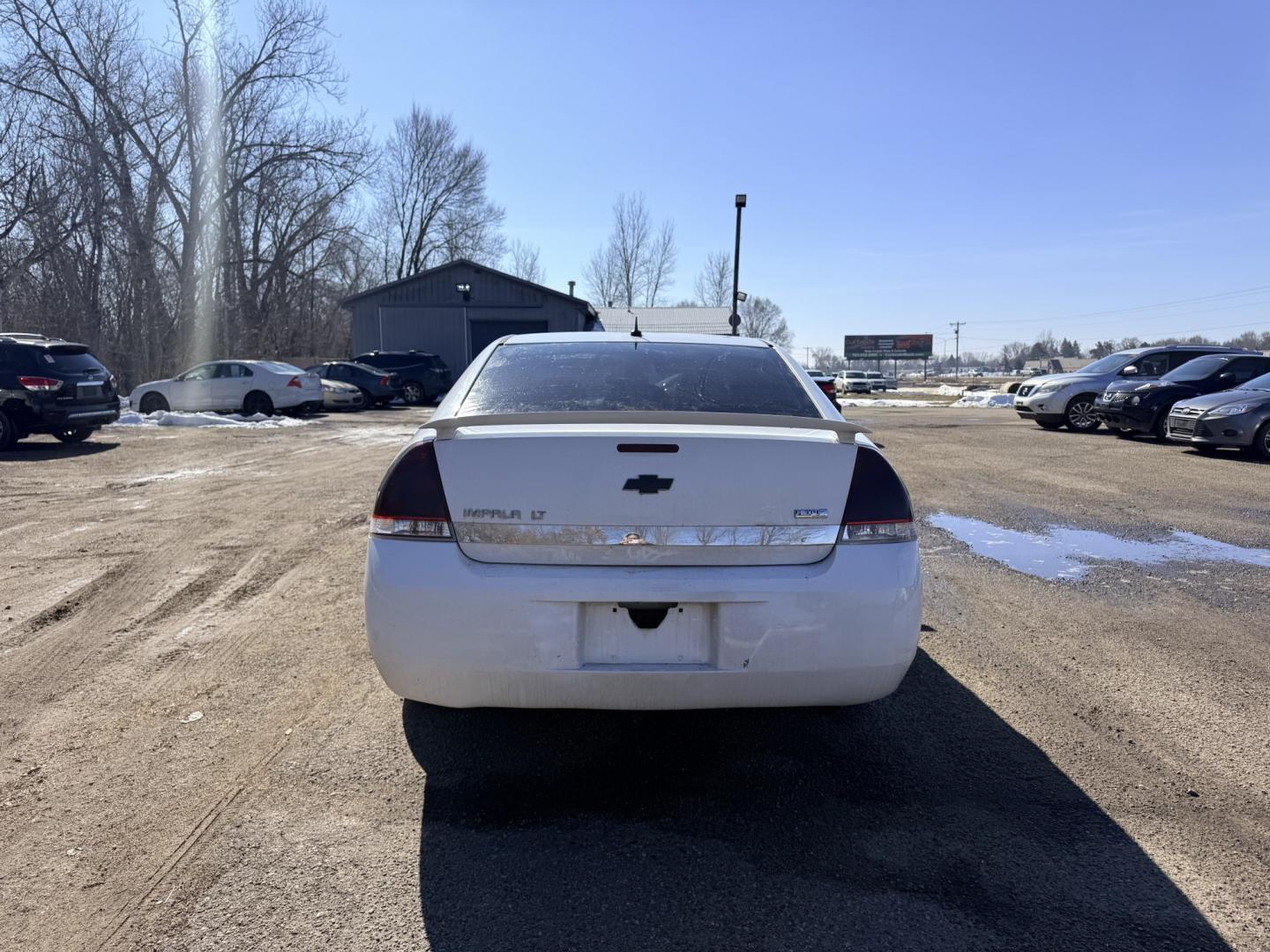 2011 Chevrolet Impala (2G1WG5EK6B1) , located at 17255 hwy 65 NE, Ham Lake, MN, 55304, 0.000000, 0.000000 - Photo#3