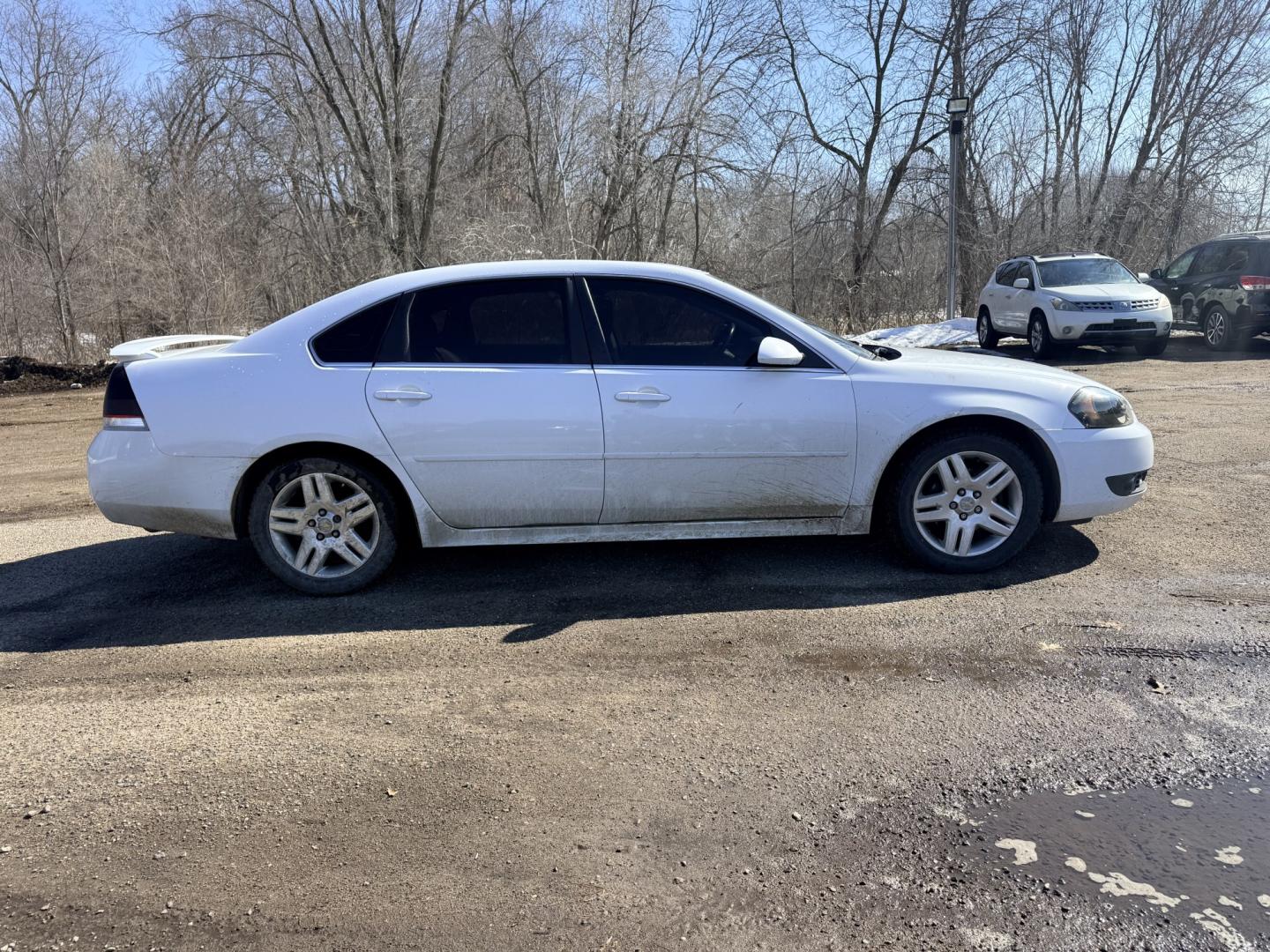 2011 Chevrolet Impala (2G1WG5EK6B1) , located at 17255 hwy 65 NE, Ham Lake, MN, 55304, 0.000000, 0.000000 - Photo#5