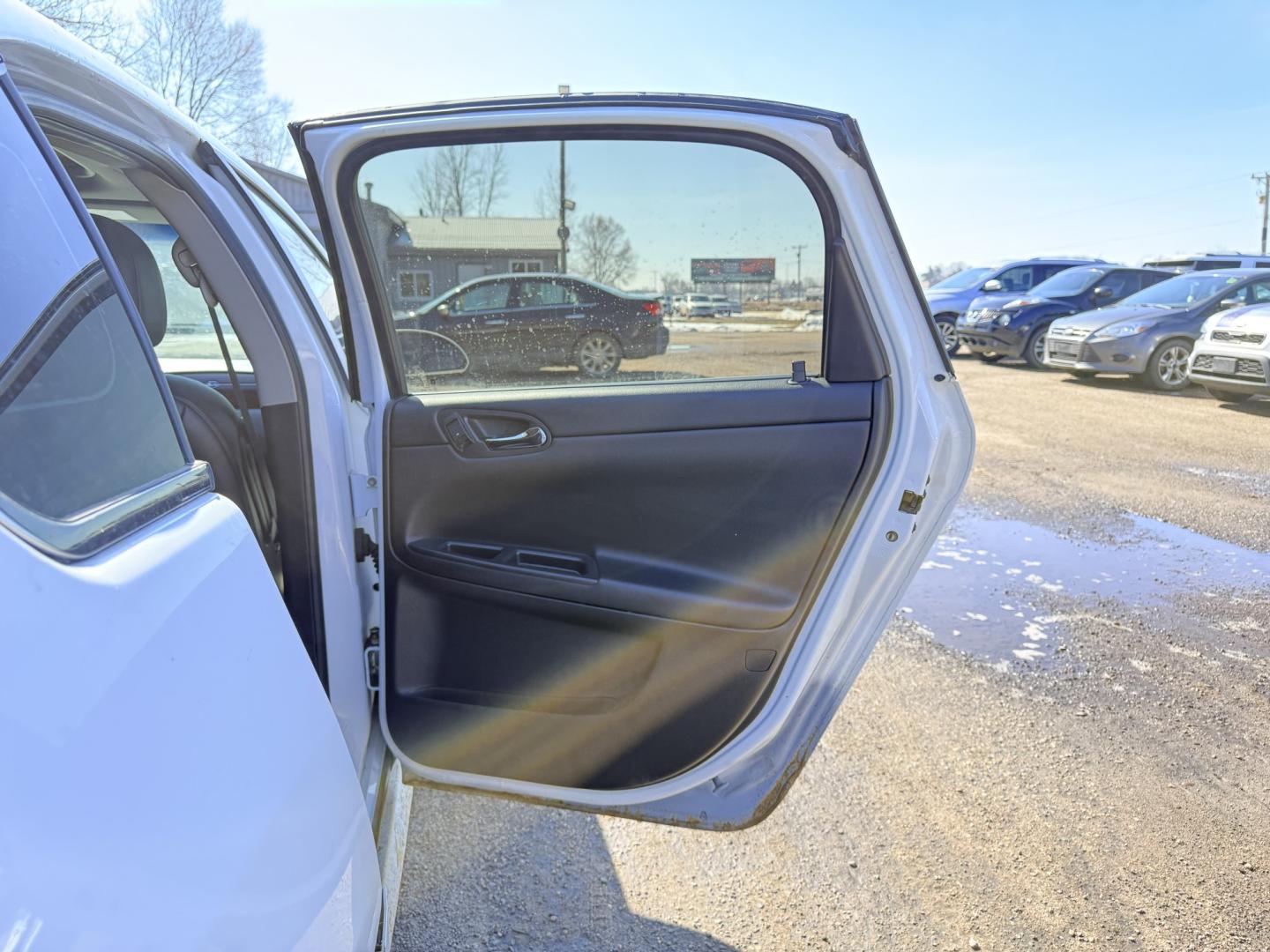 2011 Chevrolet Impala (2G1WG5EK6B1) , located at 17255 hwy 65 NE, Ham Lake, MN, 55304, 0.000000, 0.000000 - Photo#12