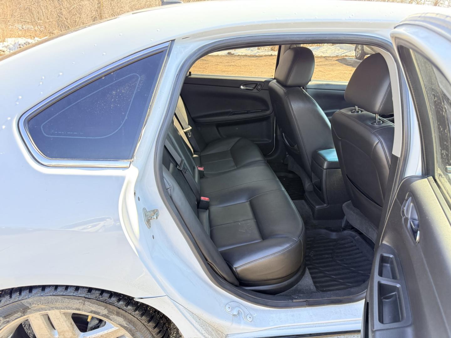 2011 Chevrolet Impala (2G1WG5EK6B1) , located at 17255 hwy 65 NE, Ham Lake, MN, 55304, 0.000000, 0.000000 - Photo#13