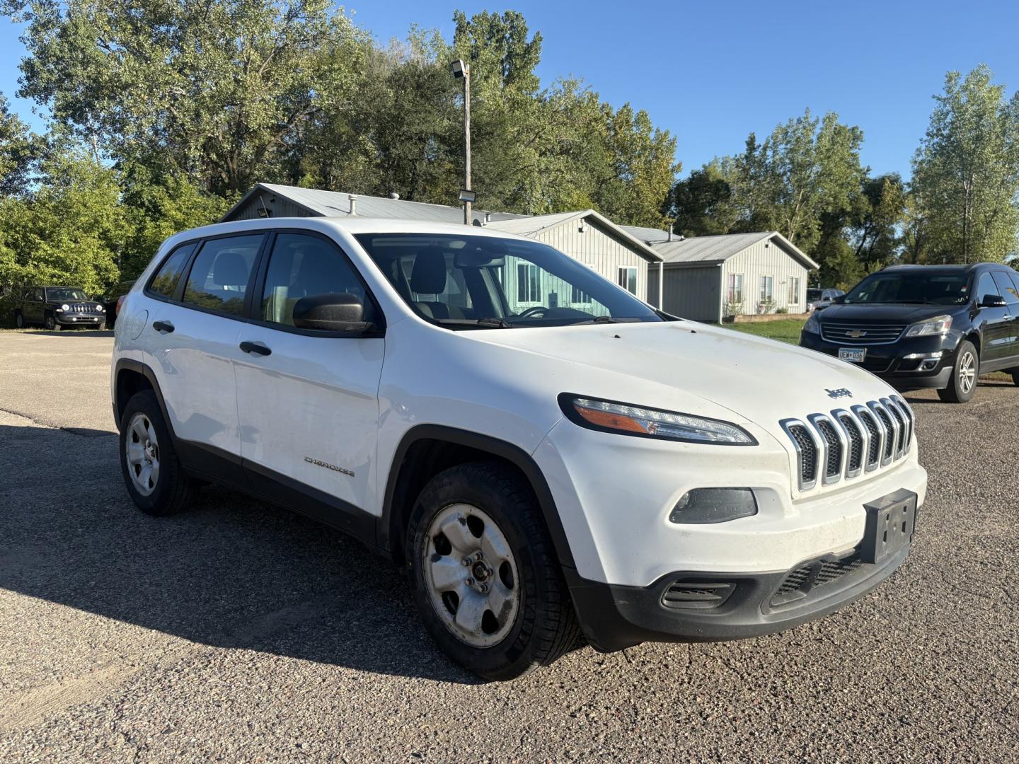 2016 Jeep Cherokee (1C4PJMAB1GW) , located at 17255 hwy 65 NE, Ham Lake, MN, 55304, 0.000000, 0.000000- Photo#6