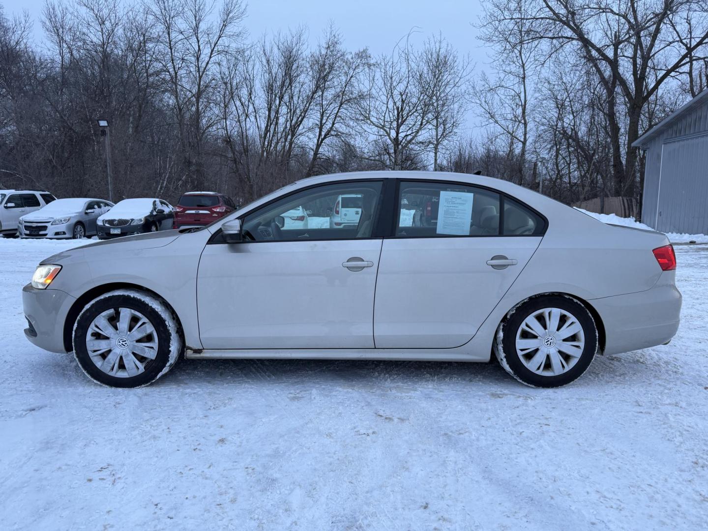2014 Volkswagen Jetta (3VWD07AJ2EM) , located at 17255 hwy 65 NE, Ham Lake, MN, 55304, 0.000000, 0.000000 - Photo#2