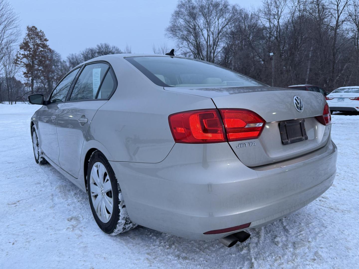 2014 Volkswagen Jetta (3VWD07AJ2EM) , located at 17255 hwy 65 NE, Ham Lake, MN, 55304, 0.000000, 0.000000 - Photo#3