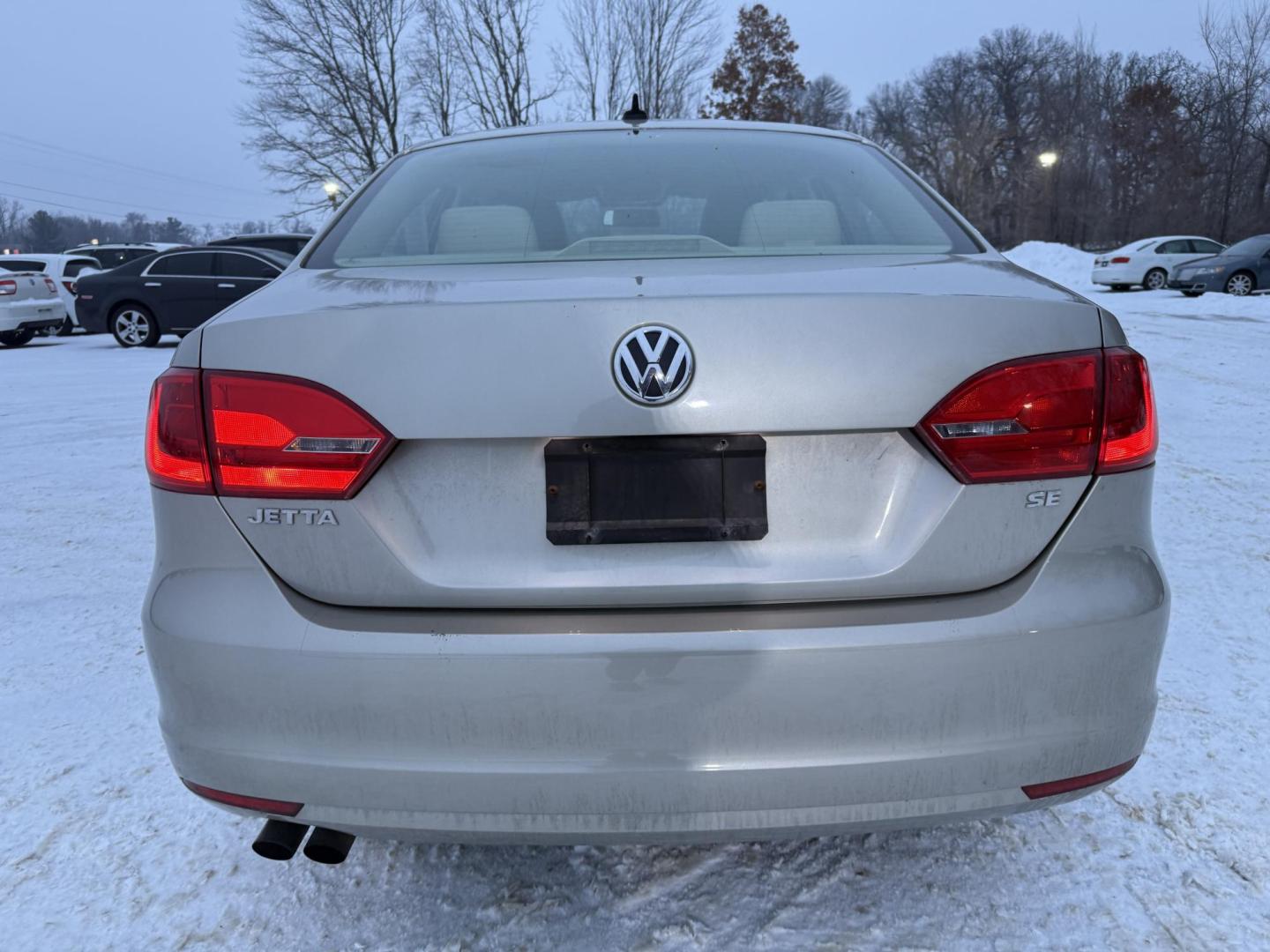 2014 Volkswagen Jetta (3VWD07AJ2EM) , located at 17255 hwy 65 NE, Ham Lake, MN, 55304, 0.000000, 0.000000 - Photo#4