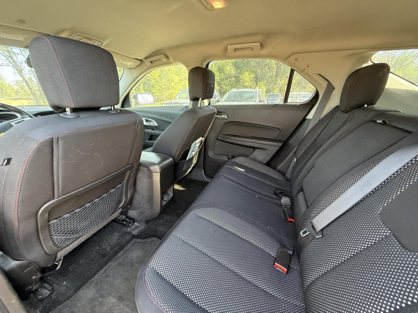 2015 Chevrolet Equinox 1LT 2WD (1GNALBEK2FZ) with an 2.4L L4 DOHC 16V FFV engine, 6-Speed Automatic transmission, located at 17255 hwy 65 NE, Ham Lake, MN, 55304, 0.000000, 0.000000 - Photo#11