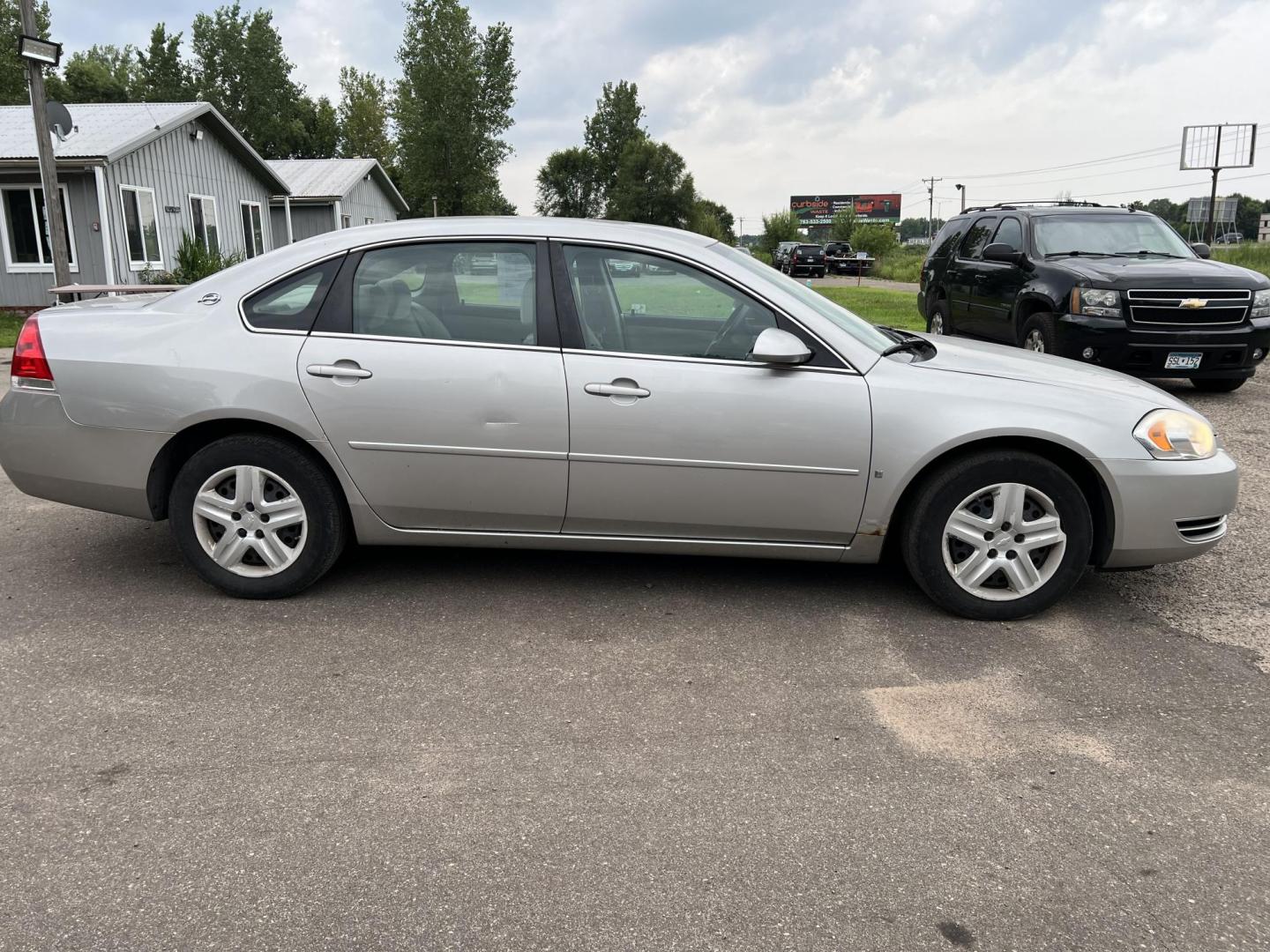 2007 Chevrolet Impala (2G1WB58K379) , located at 17255 hwy 65 NE, Ham Lake, MN, 55304, 0.000000, 0.000000 - Photo#3
