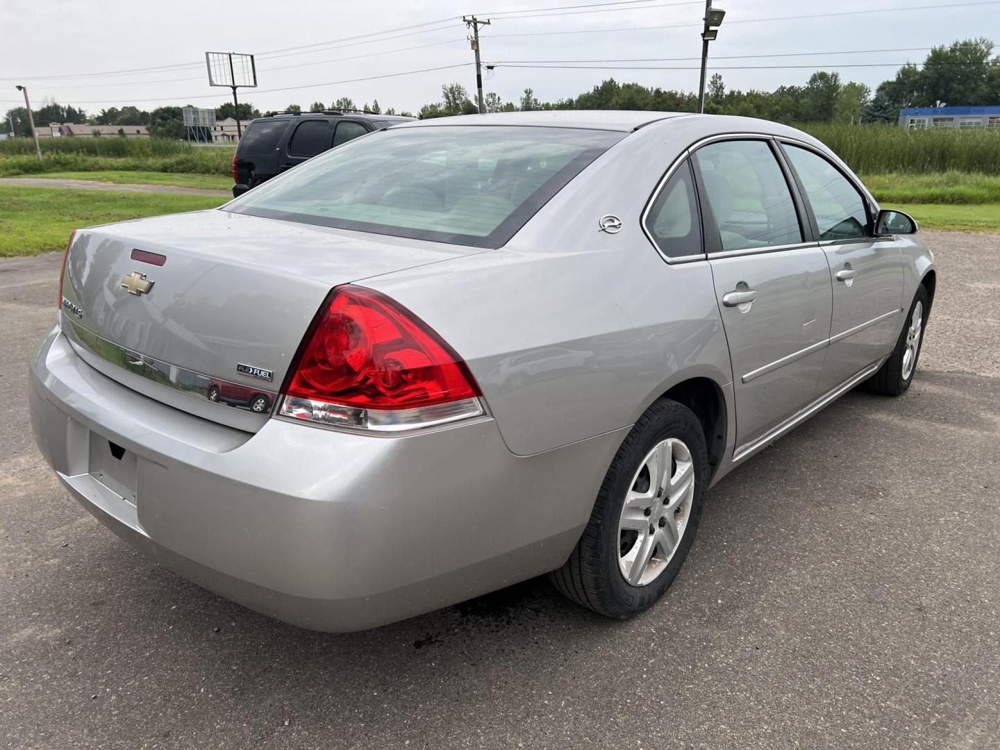 2007 Chevrolet Impala (2G1WB58K379) , located at 17255 hwy 65 NE, Ham Lake, MN, 55304, 0.000000, 0.000000 - Photo#4