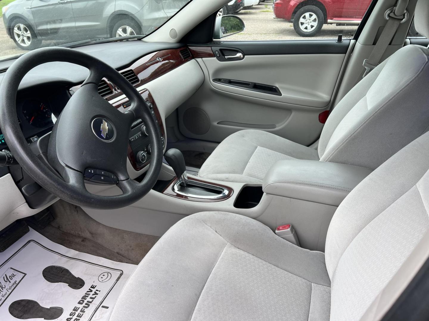 2007 Chevrolet Impala (2G1WB58K379) , located at 17255 hwy 65 NE, Ham Lake, MN, 55304, 0.000000, 0.000000 - Photo#9