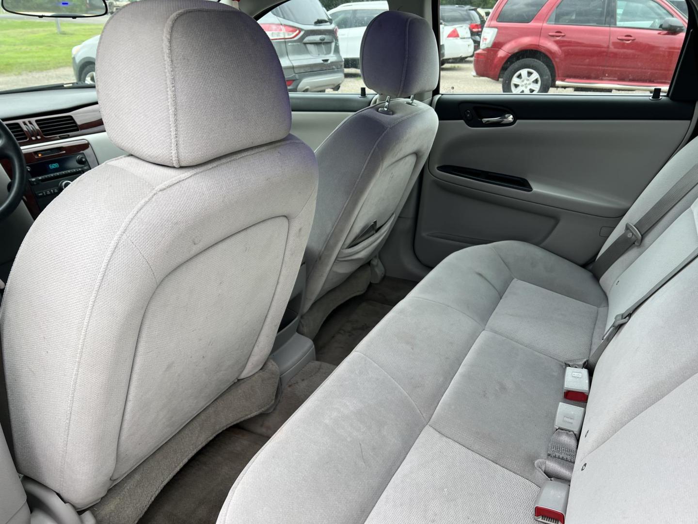 2007 Chevrolet Impala (2G1WB58K379) , located at 17255 hwy 65 NE, Ham Lake, MN, 55304, 0.000000, 0.000000 - Photo#11
