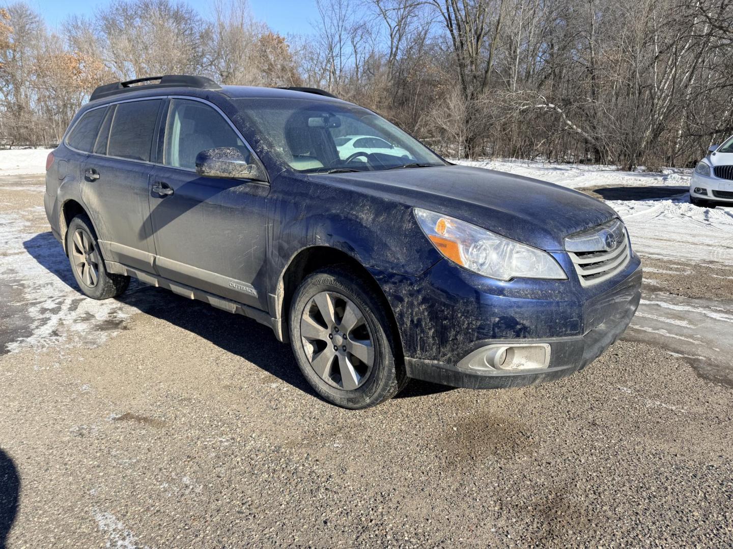 2011 Subaru Outback (4S4BRCCC1B3) , located at 17255 hwy 65 NE, Ham Lake, MN, 55304, 0.000000, 0.000000 - Photo#6