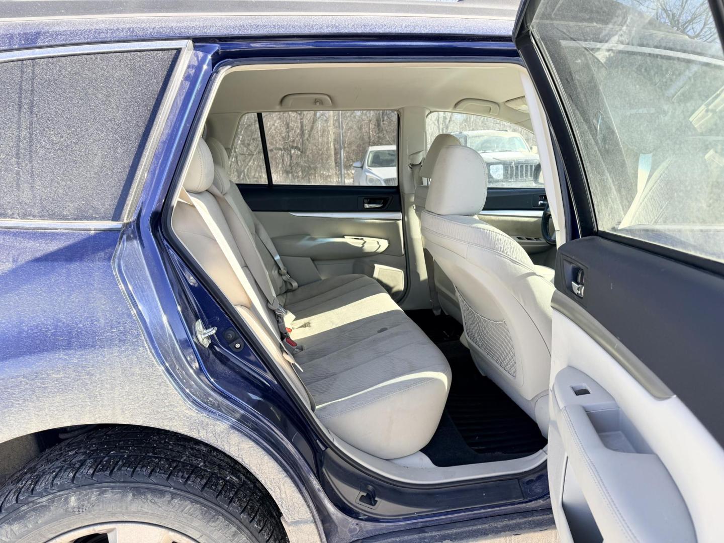 2011 Subaru Outback (4S4BRCCC1B3) , located at 17255 hwy 65 NE, Ham Lake, MN, 55304, 0.000000, 0.000000 - Photo#13