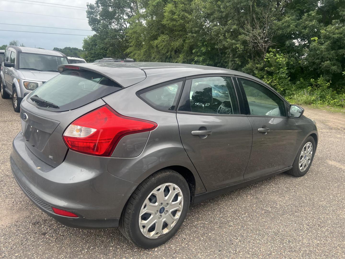2012 Gray Ford Focus (1FAHP3K23CL) , located at 17255 hwy 65 NE, Ham Lake, MN, 55304, 0.000000, 0.000000 - Photo#4