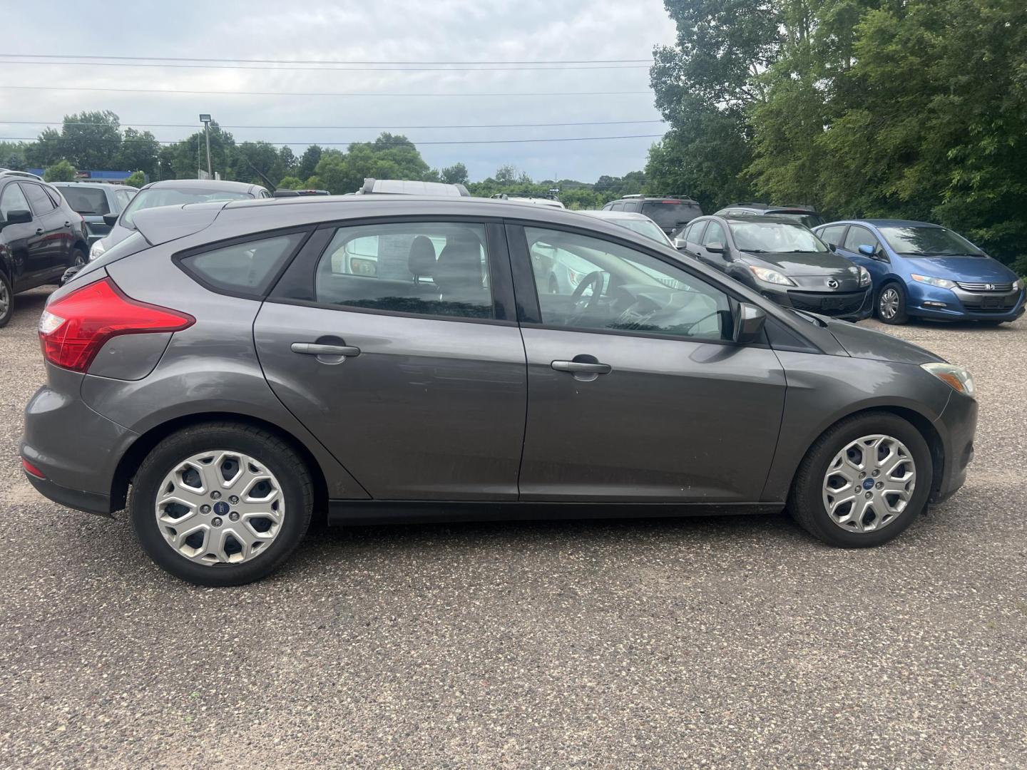 2012 Gray Ford Focus (1FAHP3K23CL) , located at 17255 hwy 65 NE, Ham Lake, MN, 55304, 0.000000, 0.000000 - Photo#5