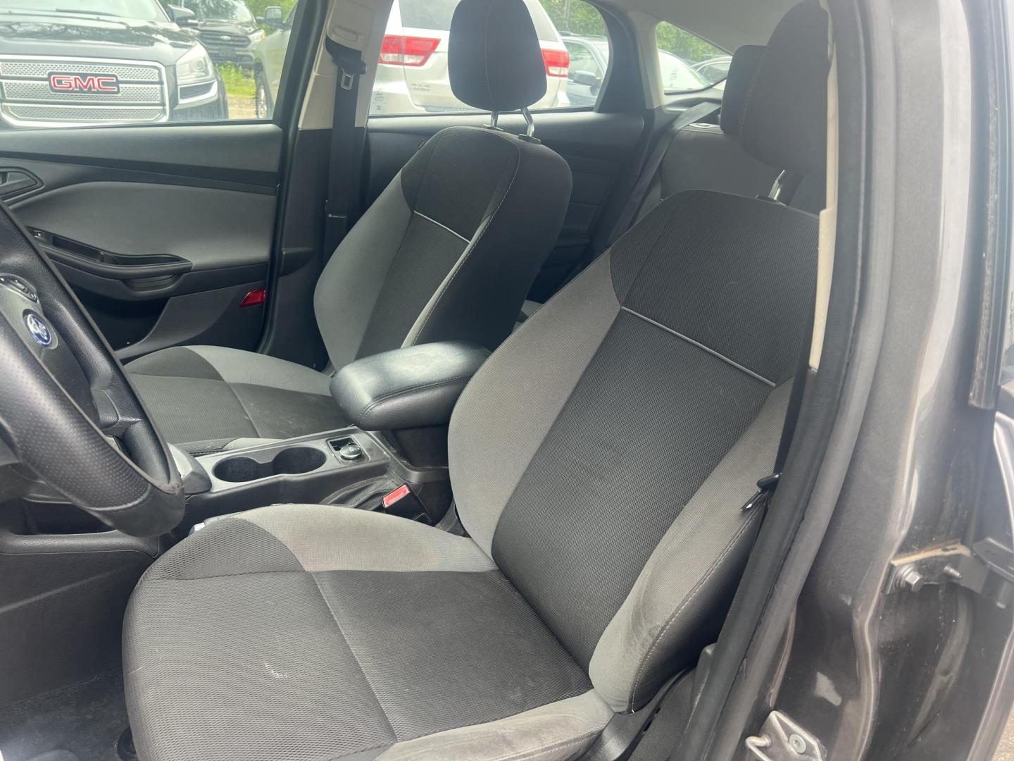 2012 Gray Ford Focus (1FAHP3K23CL) , located at 17255 hwy 65 NE, Ham Lake, MN, 55304, 0.000000, 0.000000 - Photo#9