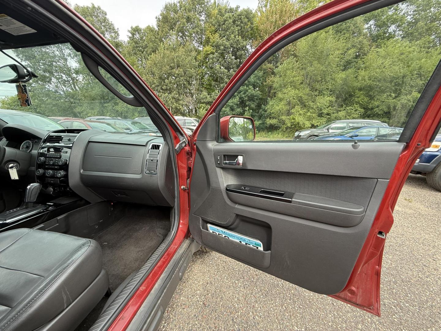 2012 Ford Escape Limited 4WD (1FMCU9EG6CK) with an 3.0L V6 DOHC 24V engine, 6-Speed Automatic transmission, located at 17255 hwy 65 NE, Ham Lake, MN, 55304, 0.000000, 0.000000 - Photo#14