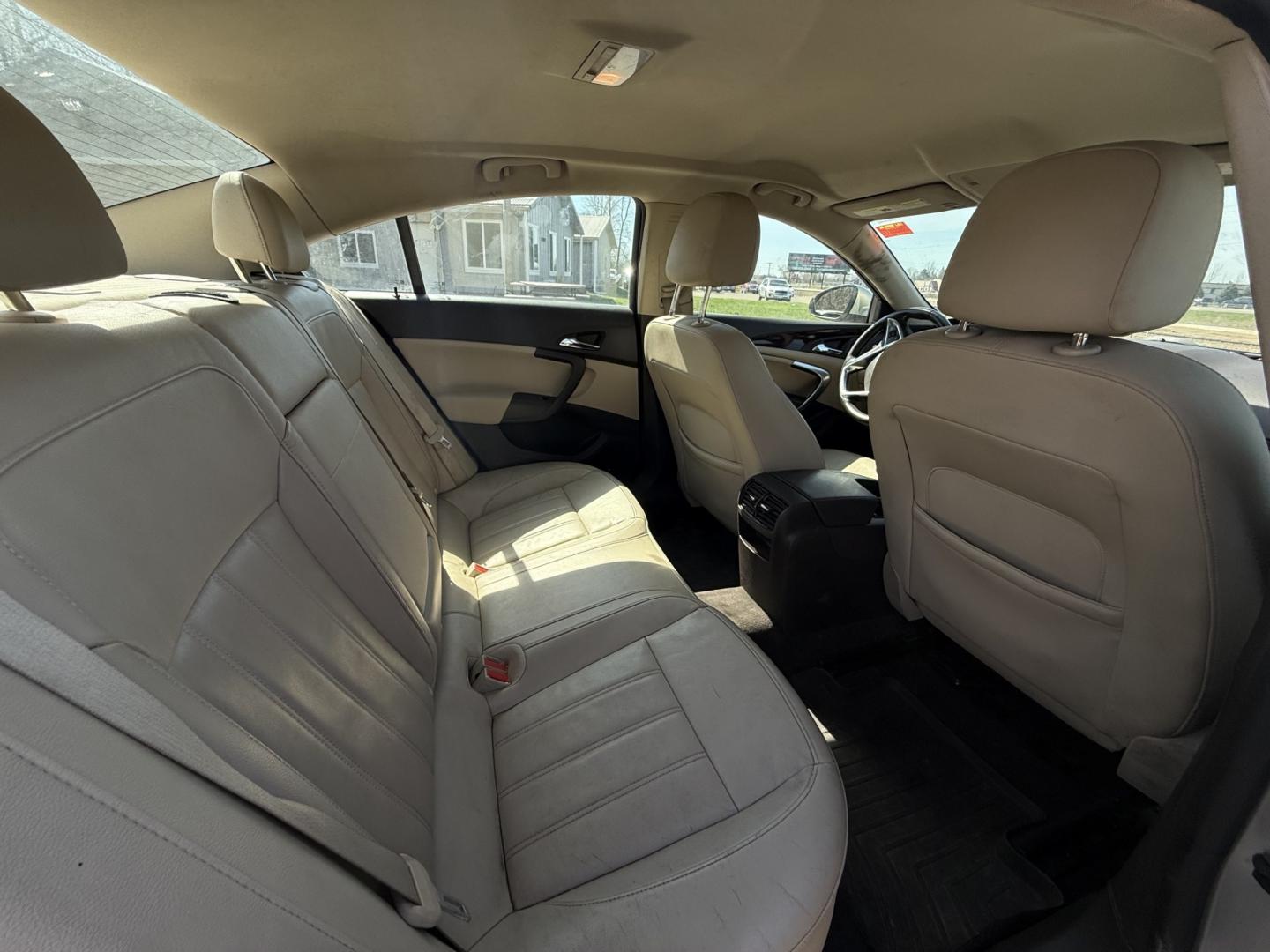 2011 Buick Regal CXL - 1XL (W04GN5EC1B1) with an 2.4L L4 DOHC 16V engine, 6-Speed Automatic transmission, located at 17255 hwy 65 NE, Ham Lake, MN, 55304, 0.000000, 0.000000 - Photo#13