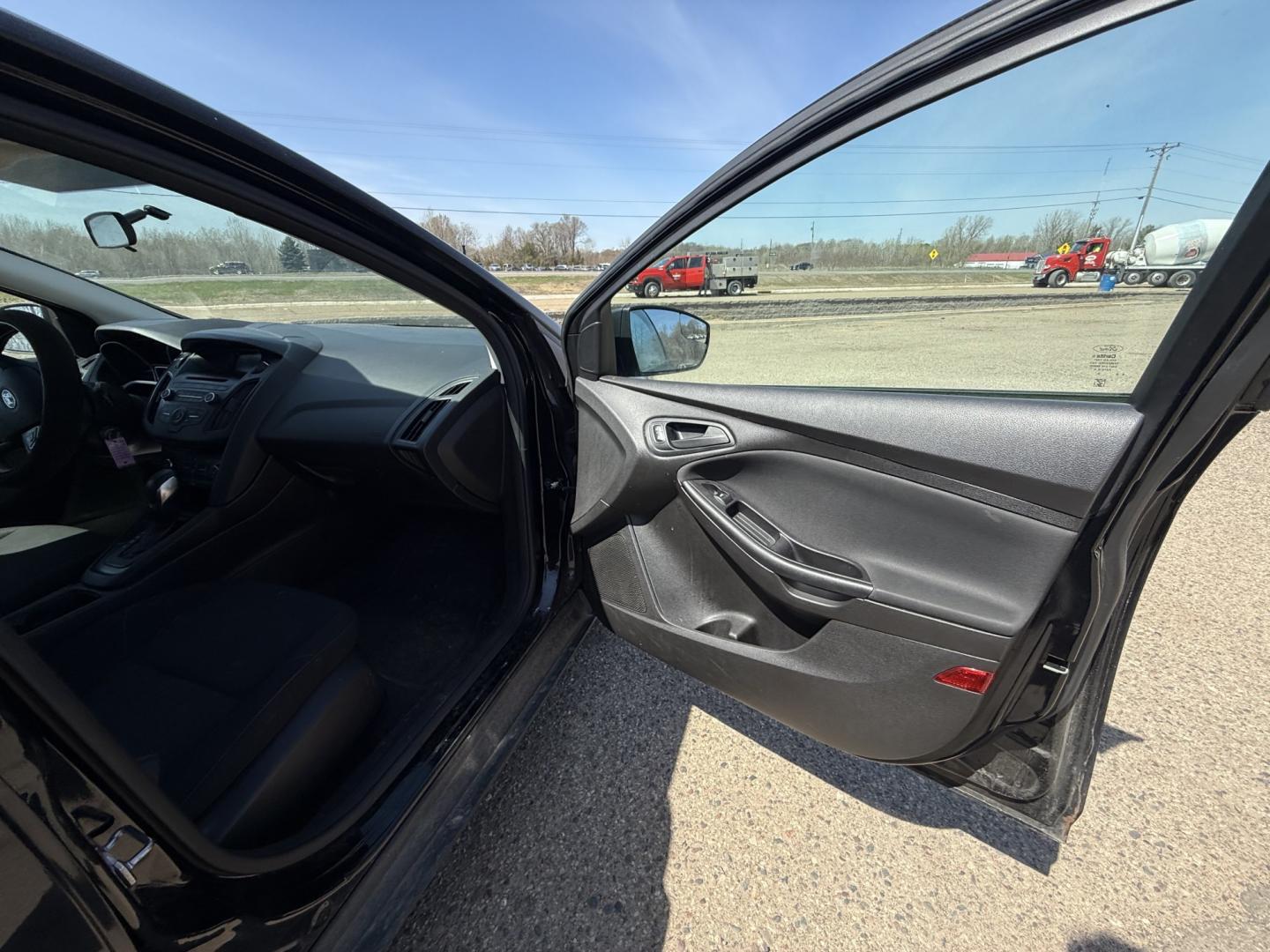 2016 Ford Focus S Sedan (1FADP3E23GL) with an 2.0L L4 DOHC 16V engine, 5M transmission, located at 17255 hwy 65 NE, Ham Lake, MN, 55304, 0.000000, 0.000000 - Photo#12