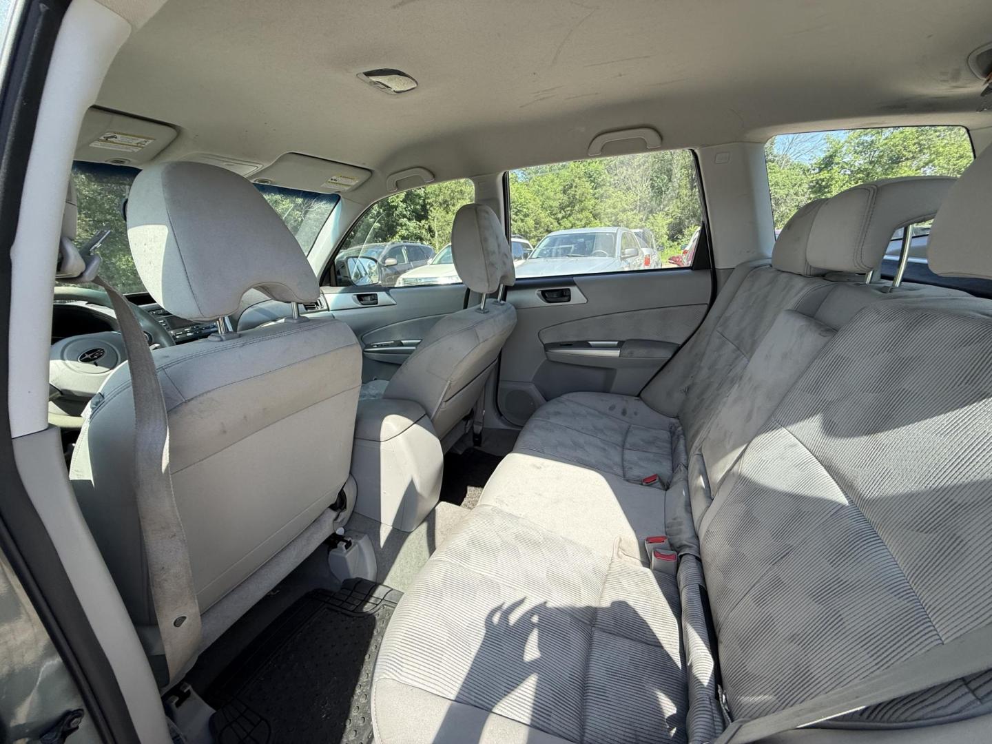 2009 Subaru Forester 2.5X (JF2SH61639H) with an 2.5L H4 SOHC 16V engine, 4-Speed Automatic Overdrive transmission, located at 17255 hwy 65 NE, Ham Lake, MN, 55304, 0.000000, 0.000000 - Photo#11